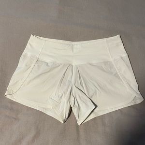 Lululemon Speed Up shorts 4”